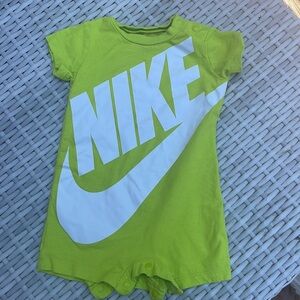 NIKE Baby Futura Romper Size 6M